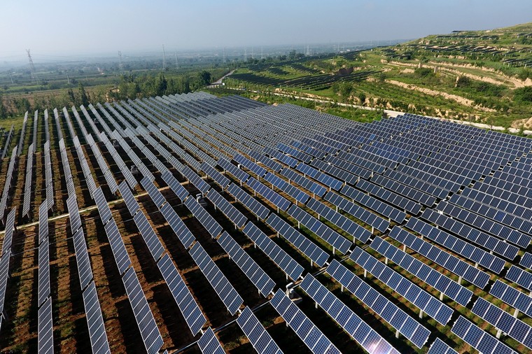 太陽能光伏發(fā)電面積計(jì)算 太陽能光伏發(fā)電面積計(jì)算