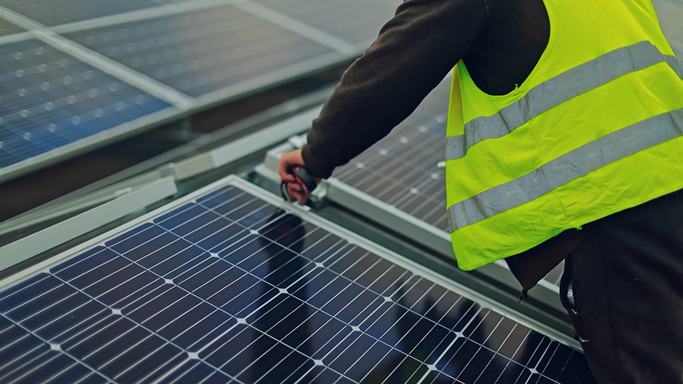 如何以光伏組件串聯電壓適配逆變器 如何以光伏組件串聯電壓適配逆變器